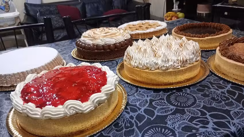 LEENCA (Pasteler&iacute;a Artesanal)