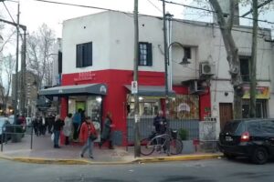 LOCOS por las Medialunas