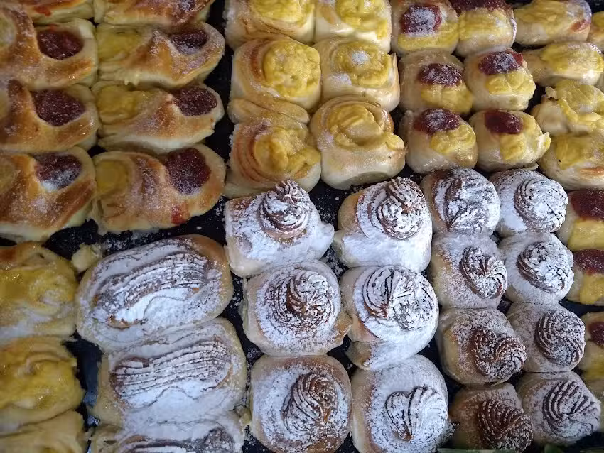 Los Reyes de la Medialuna