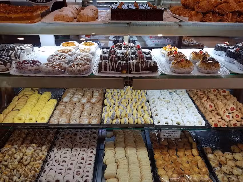 LOURIDO &ndash; Panader&iacute;a y Confiter&iacute;a &ndash;