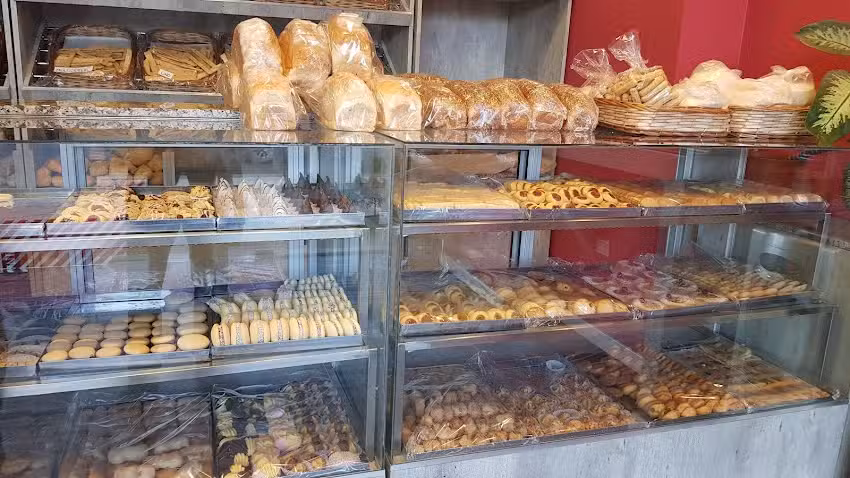 Lugones Panaderia Artesanal