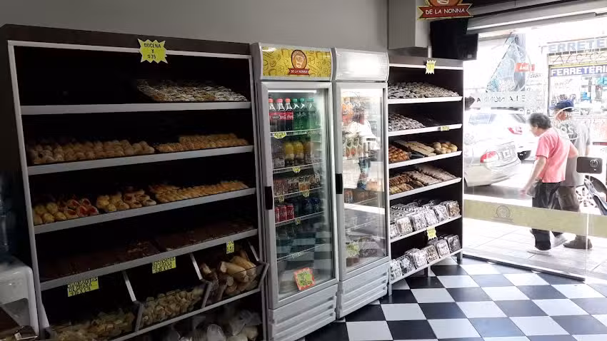 MEDIALUNAS DE LA NONNA