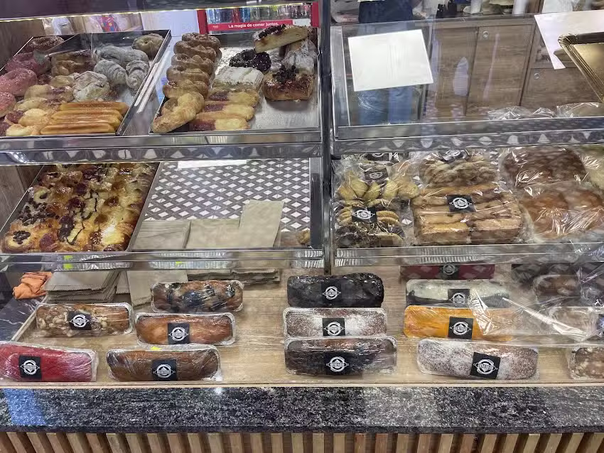 Merengue Panaderia Y Confiteria