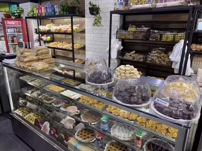 Merengue panader&iacute;a y confiter&iacute;a