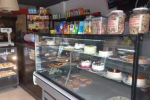 Murillo Pasteler&iacute;a, Los Perales