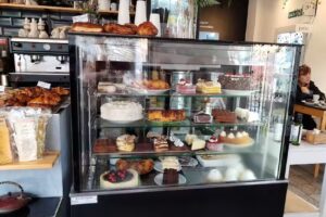 Nina. Cafeter&iacute;a & Pasteler&iacute;a.