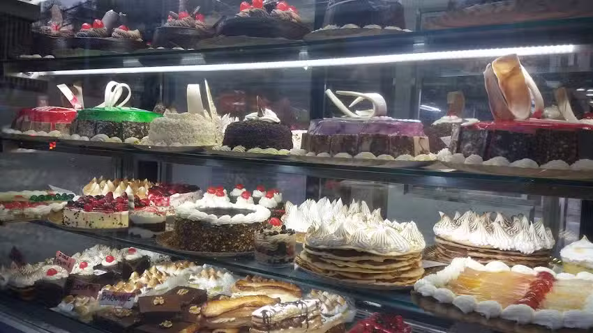 NUEVA BALEAR CONFITERIA Y PANADERIA