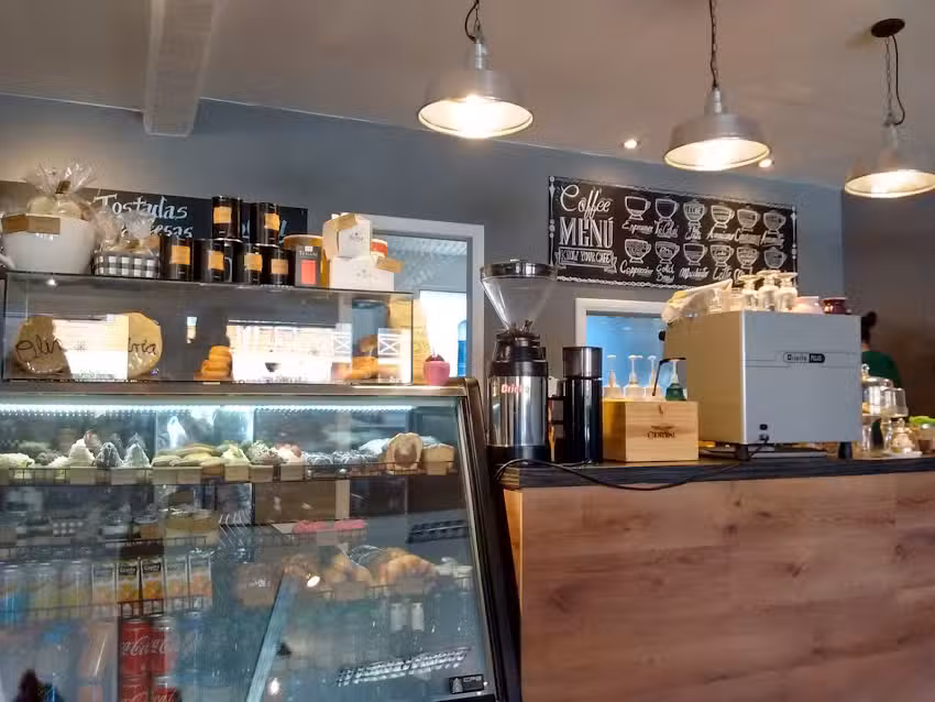 Olivia Coffee Shop &ndash; Food & Drinks