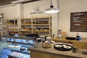 Paloma Bakery House