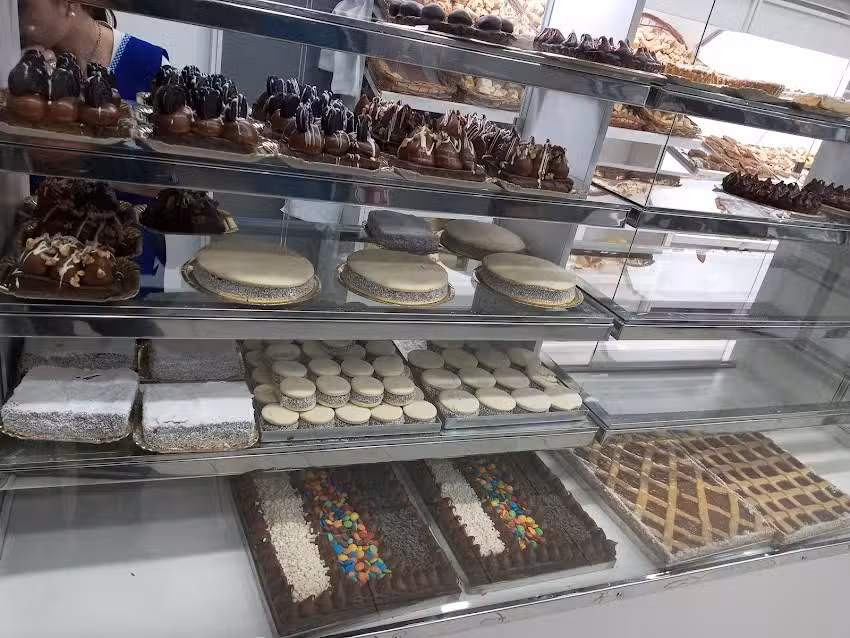 PAN Y MANTECA (24HS)