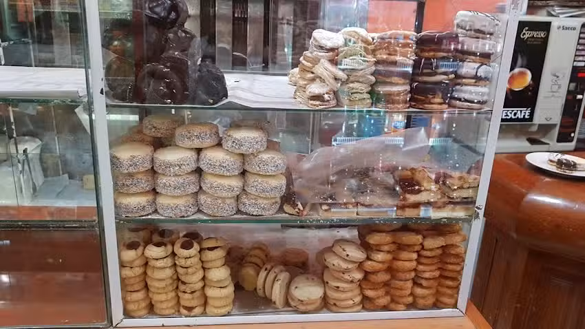 Panader&iacute;a & Caf&eacute; Mordisco