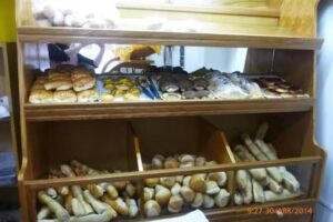 Panader&iacute;a & Cafeter&iacute;a Don Mi&ntilde;on