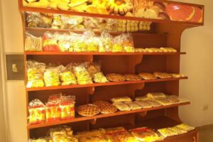 Panader&iacute;a Centro- La Criolla Pastas