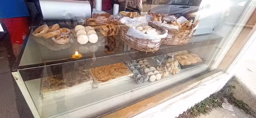Panaderia Como Pan Caliente Sucursal Pioneros Fueguinos