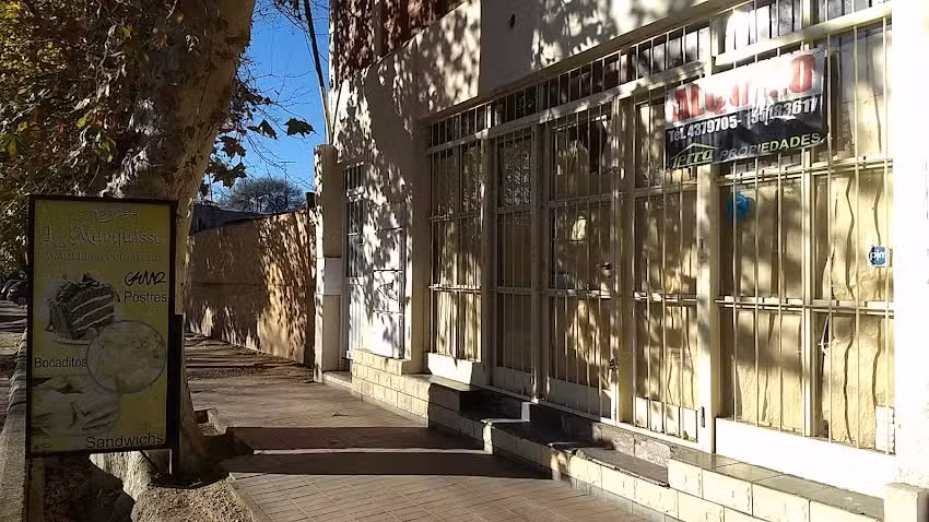 Panader&iacute;a & Confiter&iacute;a