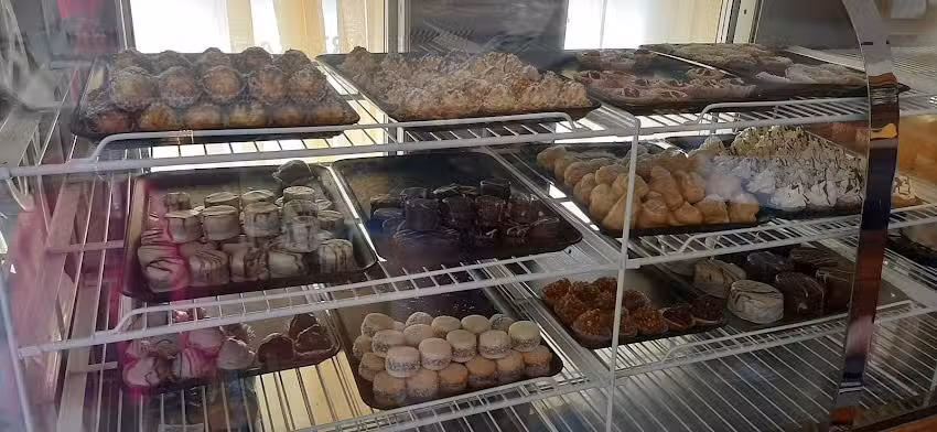 Panaderia & Confiter&iacute;a Buen Sabor