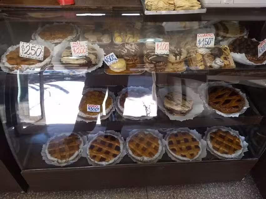 Panaderia Confiteria Escorpi&oacute; 2