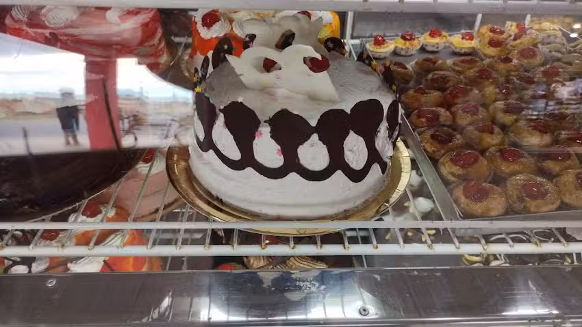 Panaderia Confiteria Gomez
