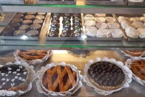 Panader&iacute;a &ndash; Confiter&iacute;a &ndash; Sandwicheria &ndash; Pannetone