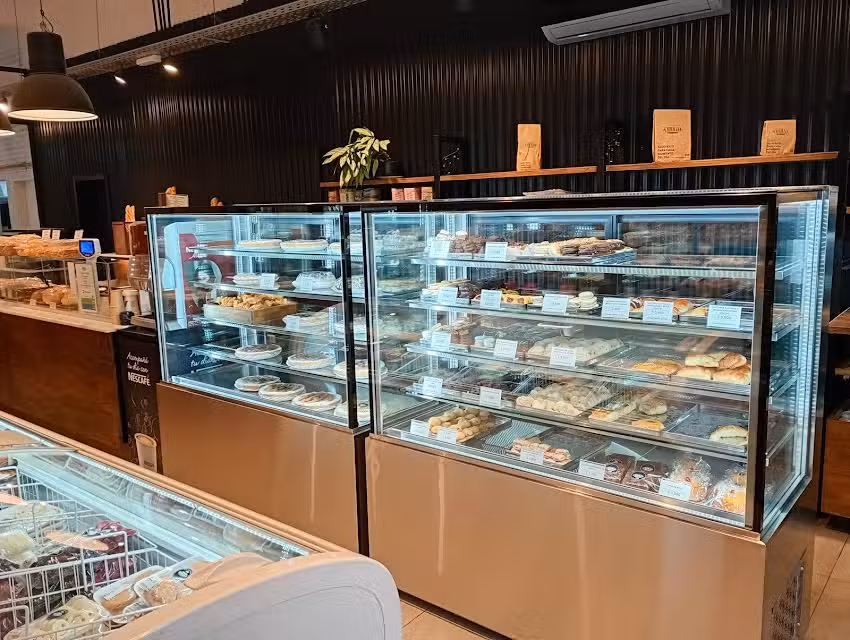 Panader&iacute;a Criollo Tienda de Pan Castelar