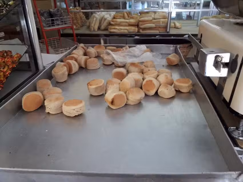 Panaderia Del Pueblo General Lavalle