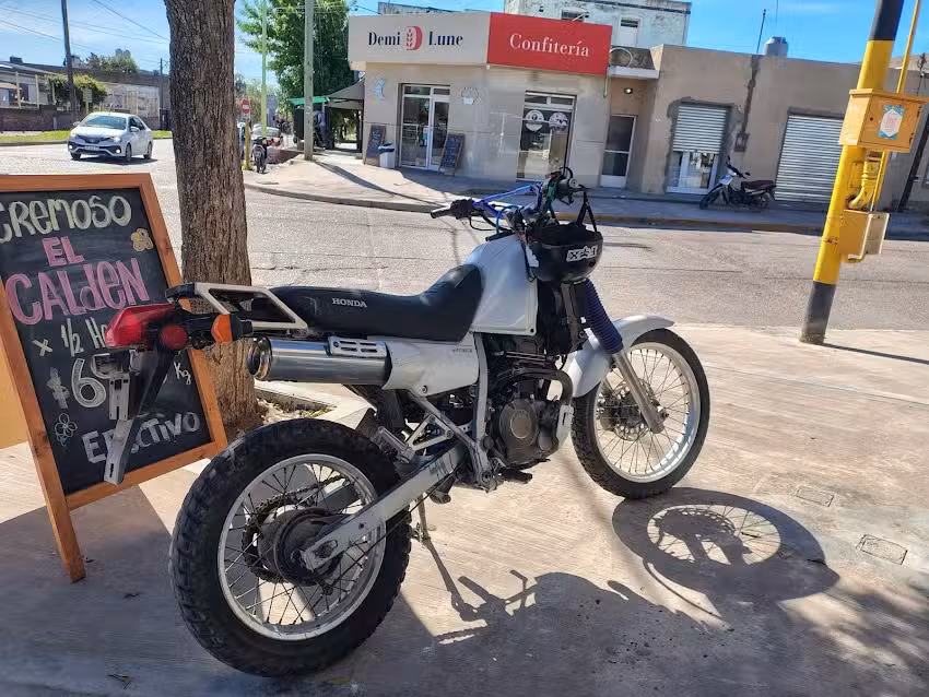 Panader&iacute;a Demi Lune Confiter&iacute;a