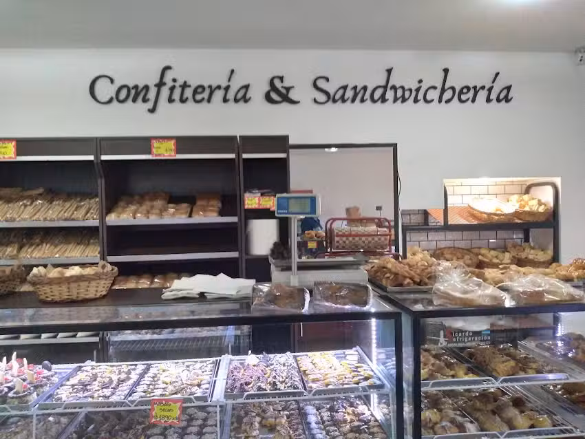 Panader&iacute;a Don mignon 24hs
