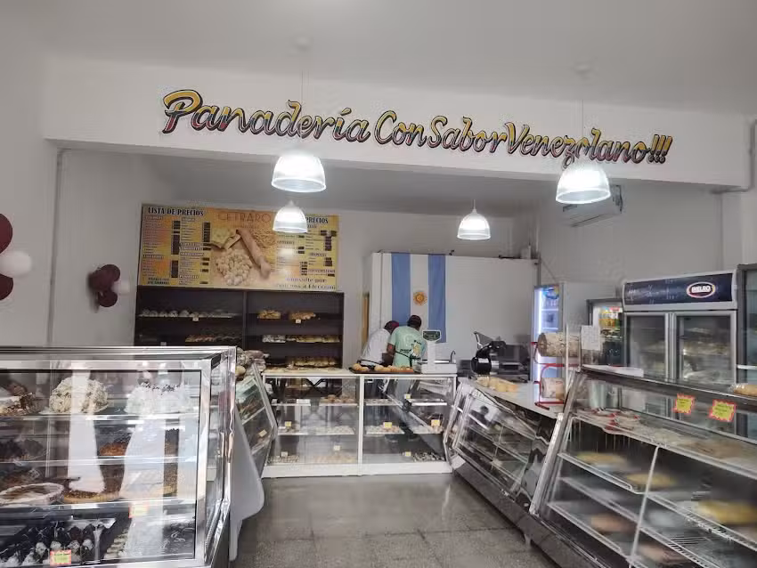 Panader&iacute;a Do&ntilde;a Ana Pastas frescas CETRARO