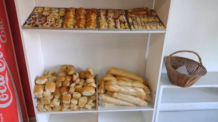 PANADER&Iacute;A FENIX Y PIZZER&Iacute;A ROMA