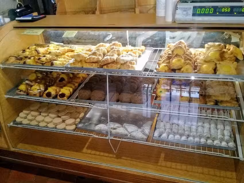 Panader&iacute;a La Esencial