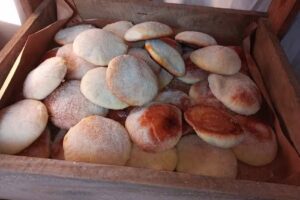 PANADERIA &rdquo; LA FAMILIA &ldquo;