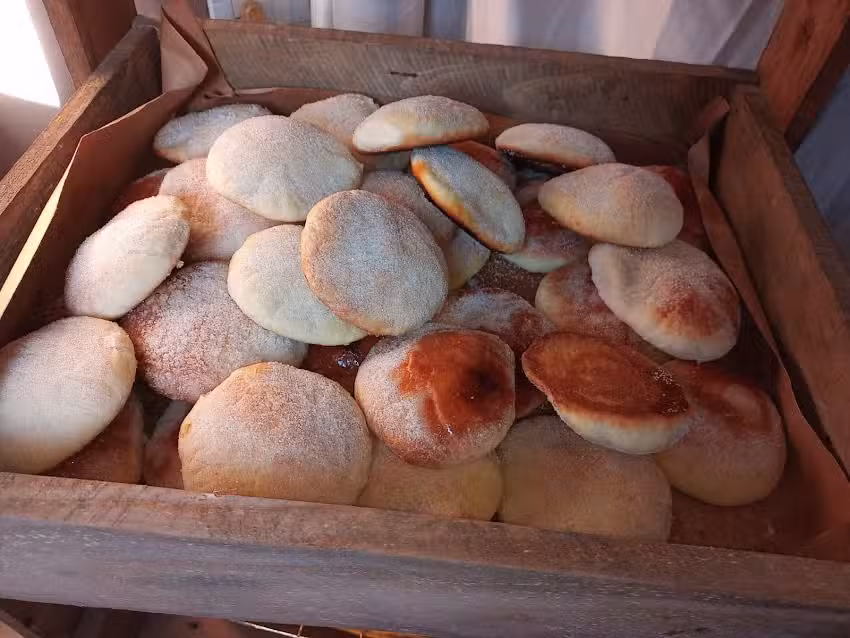 PANADERIA &rdquo; LA FAMILIA &ldquo;