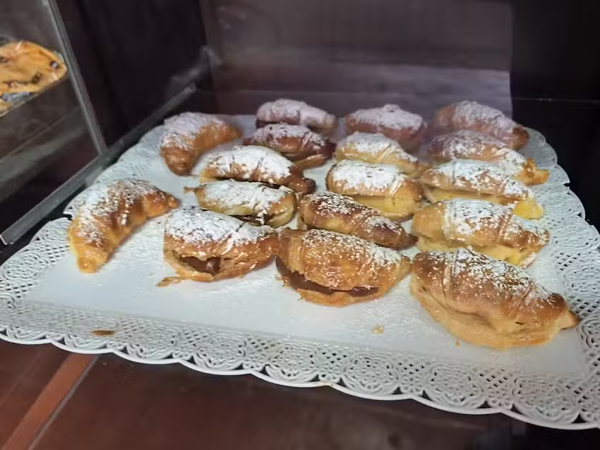 Panader&iacute;a La Familia