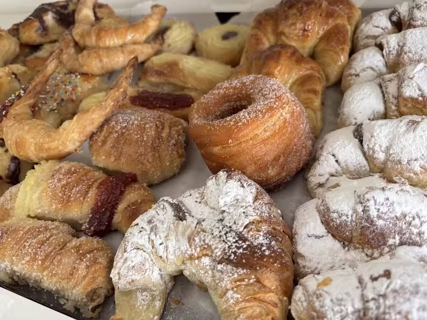 Panader&iacute;a La Familia