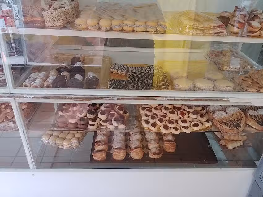 Panader&iacute;a La Familia