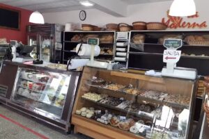 Panader&iacute;a La Moderna