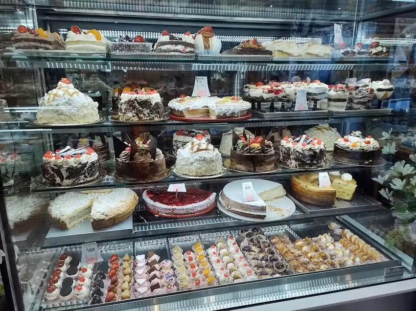 Panader&iacute;a La Nueva Reina Del Pan Confiter&iacute;a