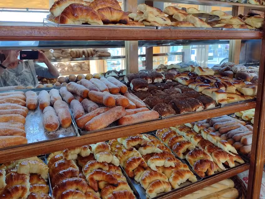Panader&iacute;a La Nueva Rivadavia