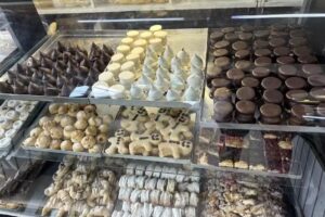 Panader&iacute;a La Perla II Confiter&iacute;a