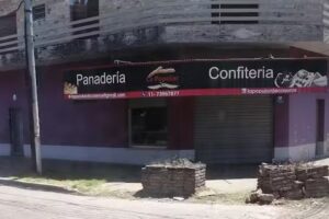 Panader&iacute;a La Popular De Caseros