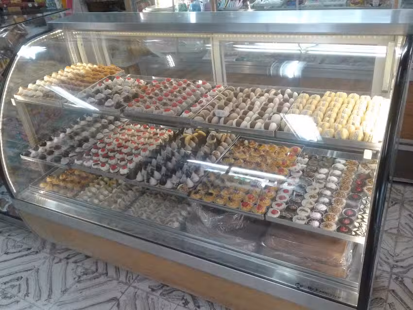 Panaderia La Sure&ntilde;ita