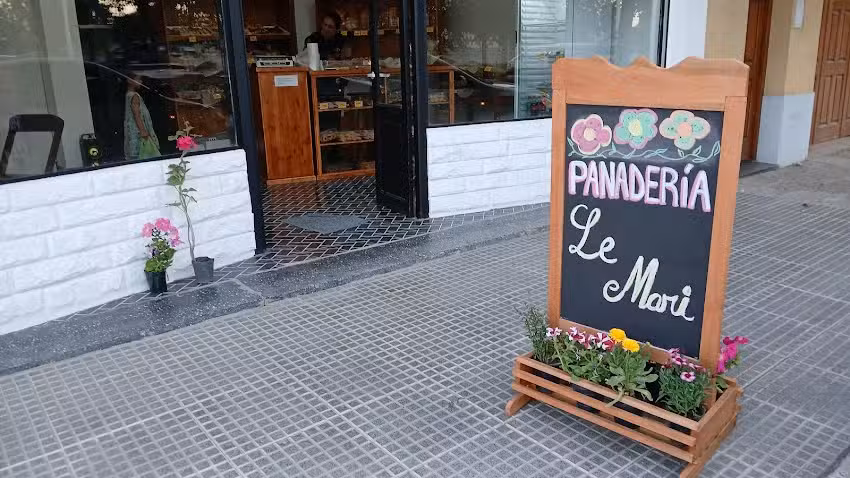 Panader&iacute;a le mari sucursal