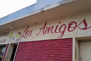 Panadería Los Amigos, panadería con horno a leña