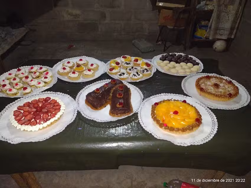 Panaderia N&M, Escaba