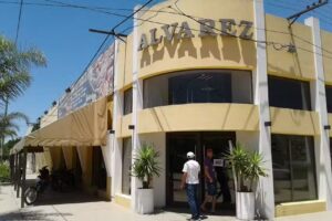 Panaderia • Restaurante Alvarez