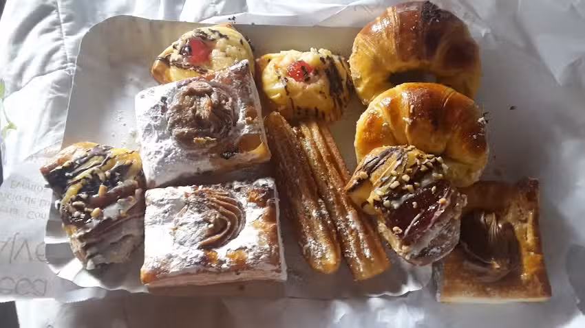 Panaderia Vinoteca Alvear