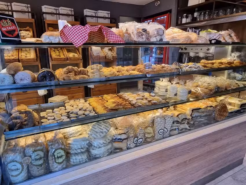 Panaderia Y Cafe EL CALAFATE