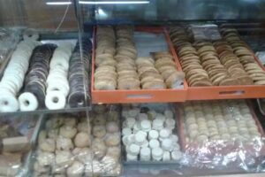 Panadería y confitería “Antonia “