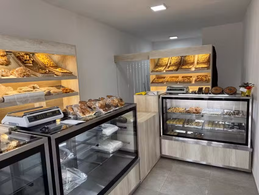 Panader&iacute;a y Confiter&iacute;a Bai&eacute;