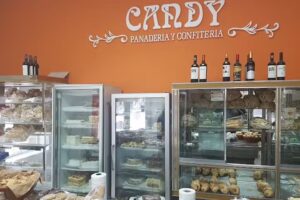 Panadería Y Confitería Candy